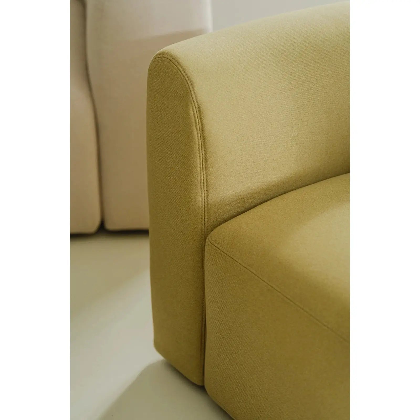 Noo.ma Design Flom Fauteuil - Velaria Interiors